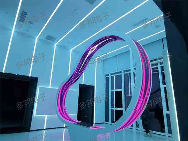 某園區柔性屏 室內P2.5全彩